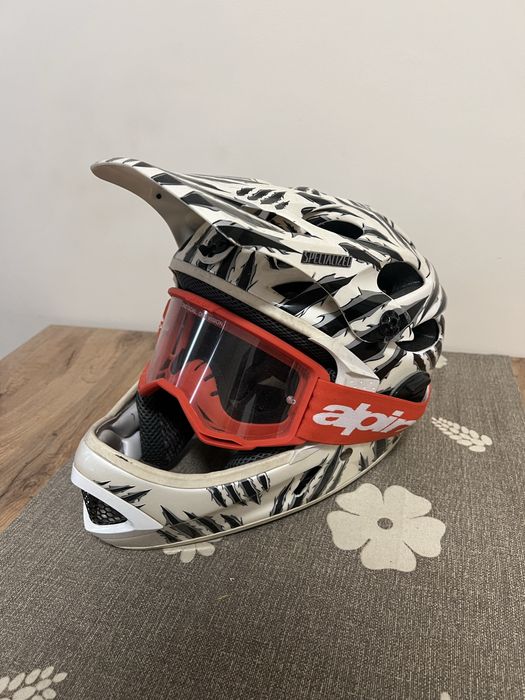 Каска SPECIALIZED M размер