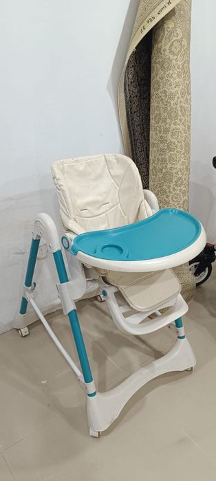 Продам стульчик для кормления