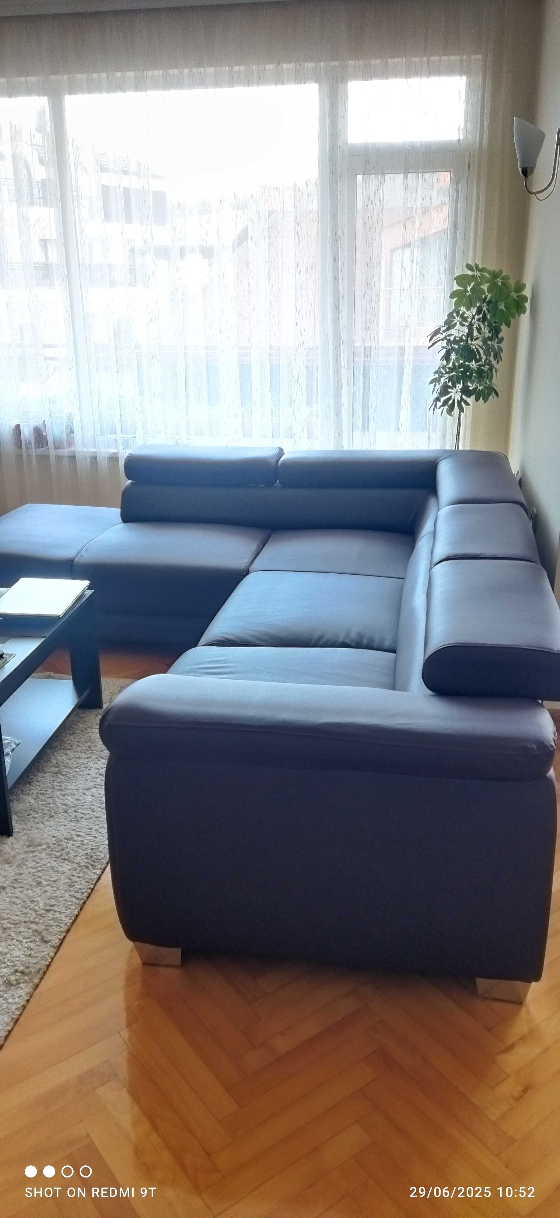 Продавам ъглов диван