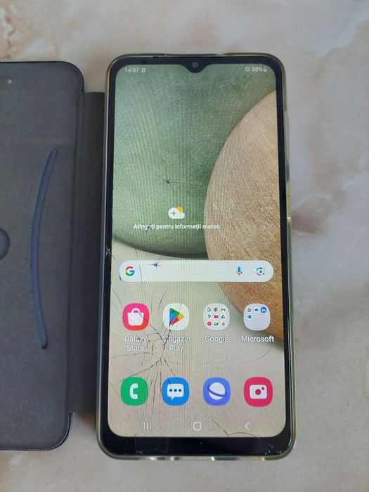 [A12] Vând Samsung Galaxy A12 albastru [sticla spartă dar funcțional]