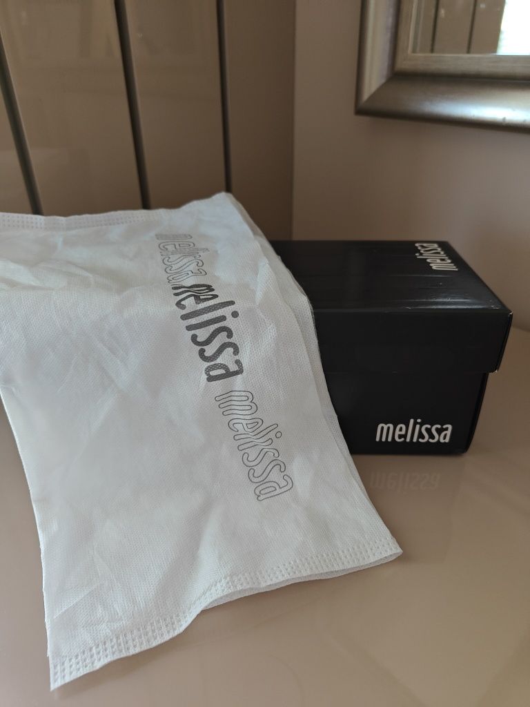 Джапанки Melissa