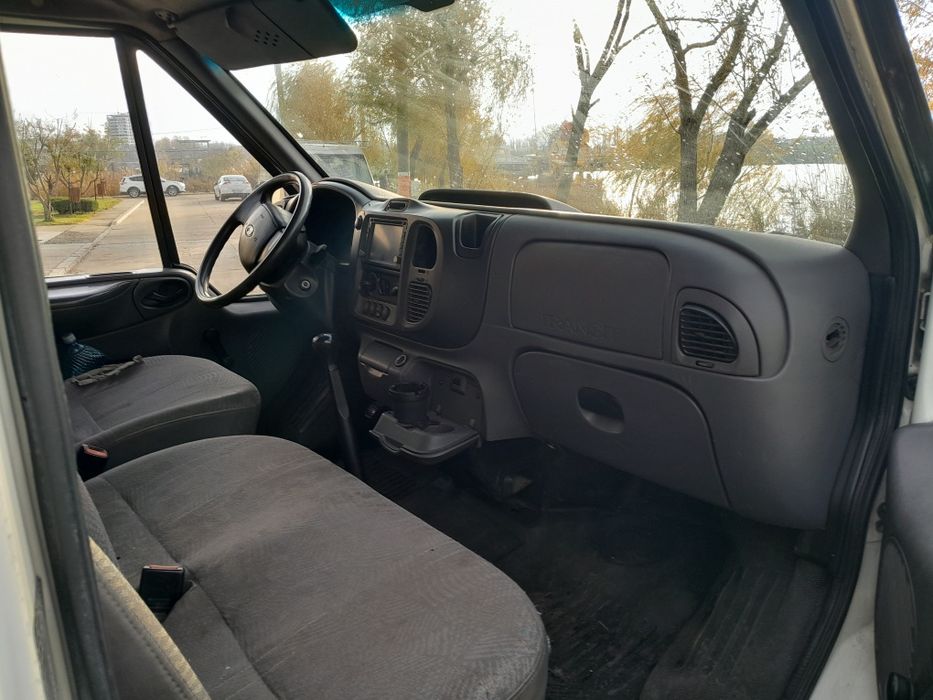 Ford transit cu lift