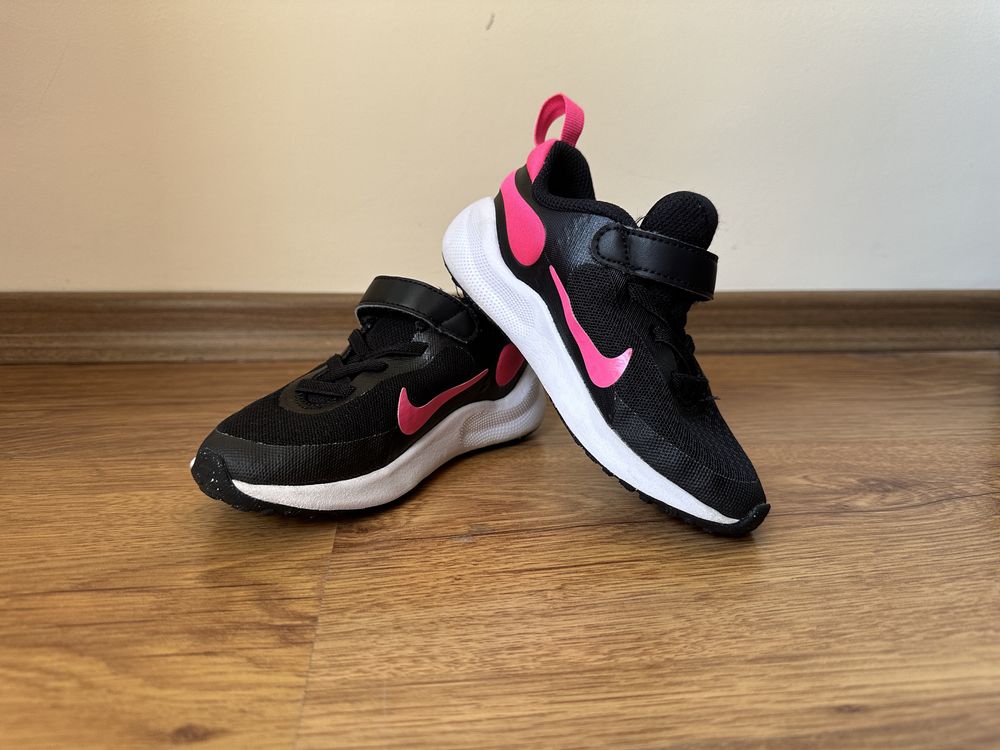 Детски маратонки NIKE