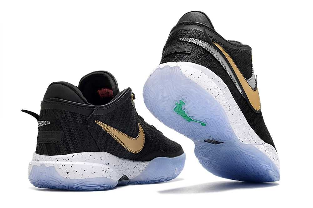Нови мъжки маратонки Nike LeBron 20 ‘Black Gold’ 43,44