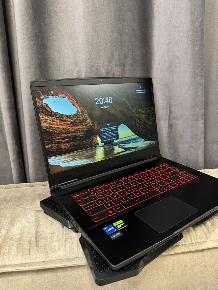 Laptop MSI Gaming RTX4060/ i5-12450H/ 16GB RAM/ SSD 512GB/ Windows 11