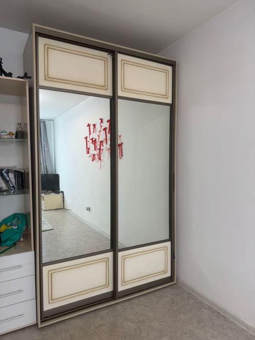 Продается шкаф для одежды