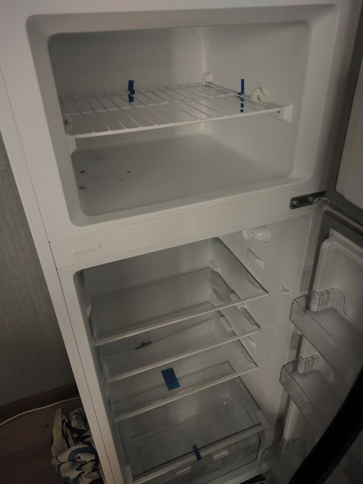 Холодильник новый