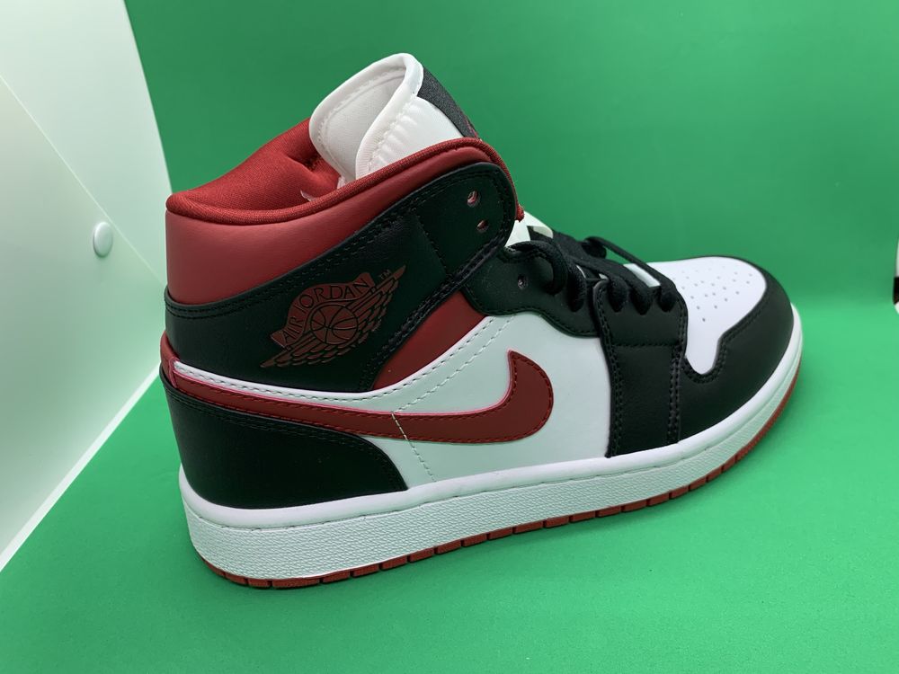 Jordan 1 Mid Sneakers High