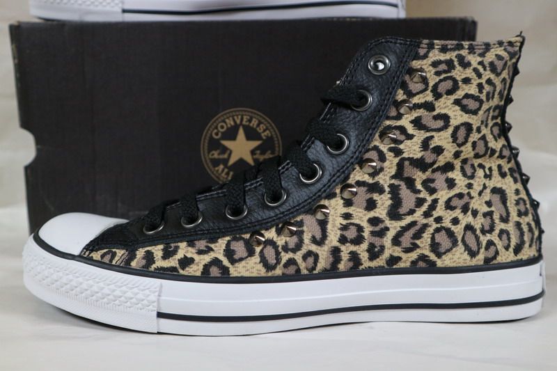 Tenesi Converse -leopard print - model nou. SUPER PRET 60 ron