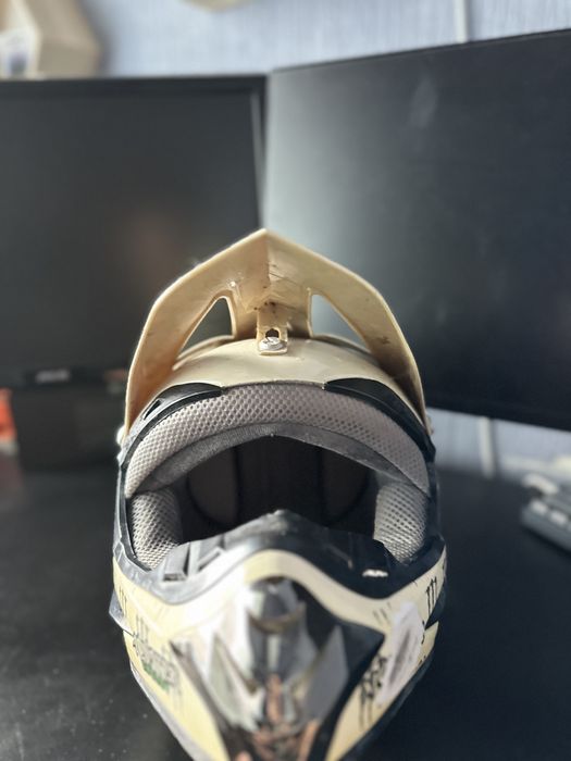 Каска: използвана