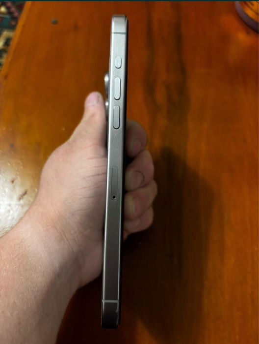 Vand iphone 15 pro max 256 GB