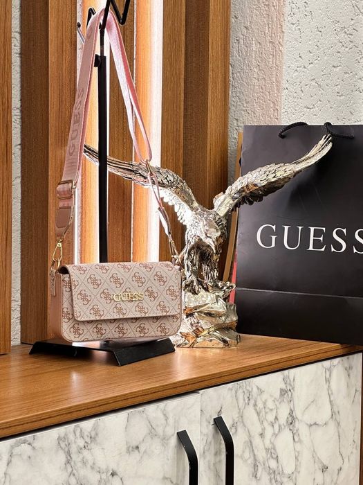 Дамски чанти LOUIS VUITTON  GUESS .Внос Турция!!!