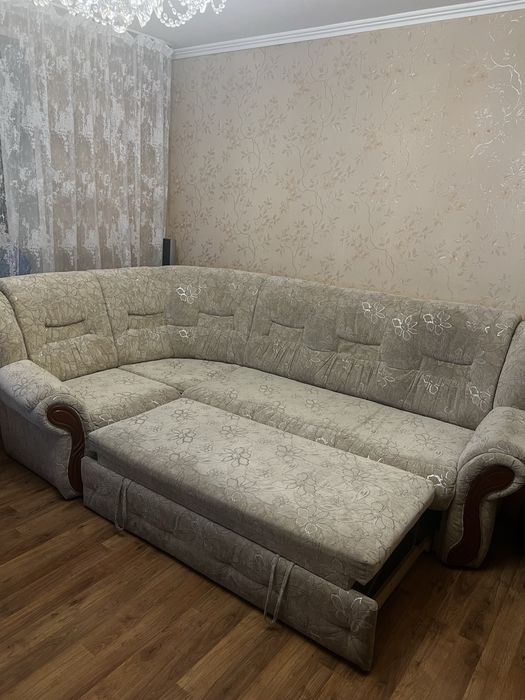 Угловой диван с креслом