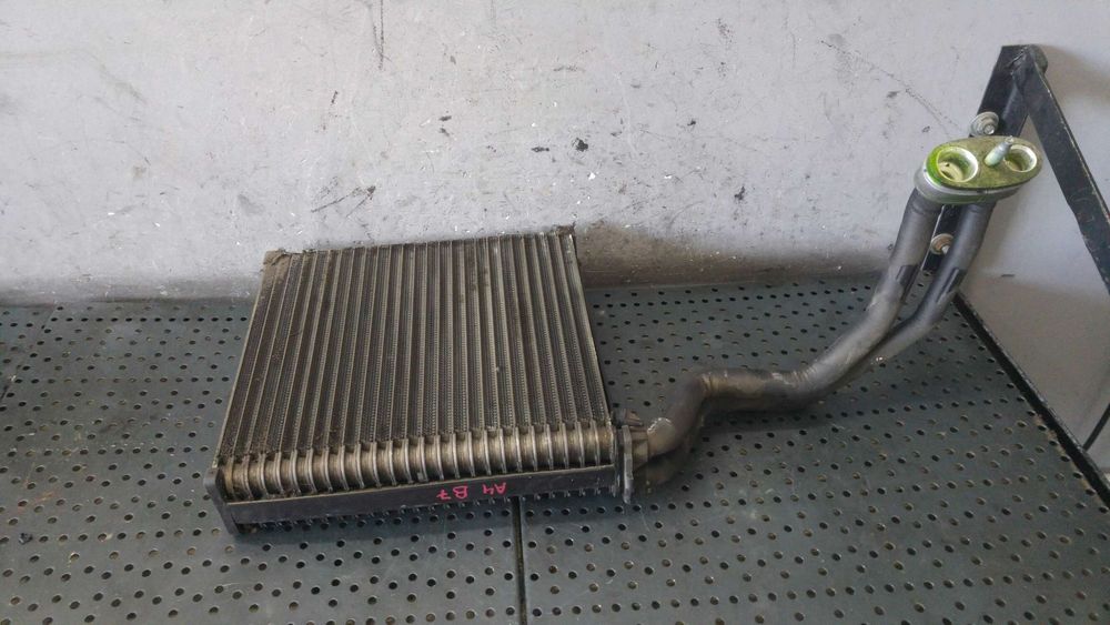 Calorifer radiator incalzire bord audi a4 b7 8e