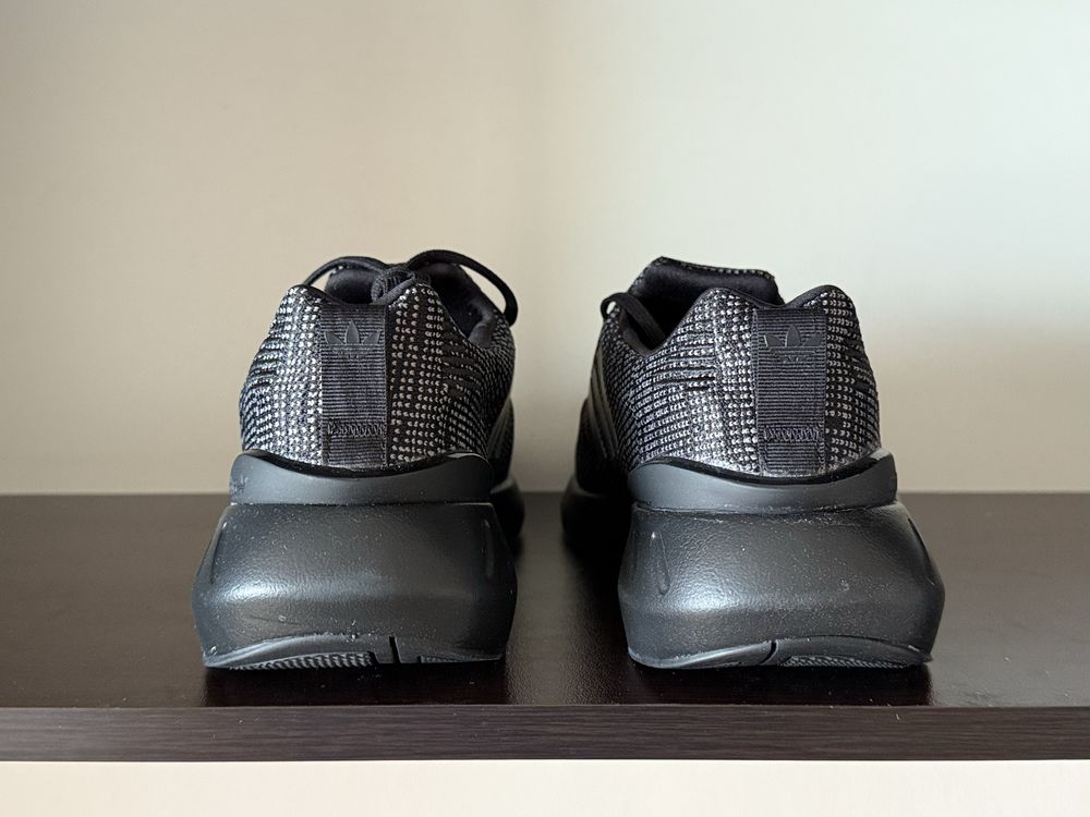 ADIDAS SWIFT RUN 22 J / Налични 36н 22.5н/38.5н 24см/39н 24см