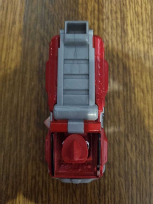 Domino, masini din metal cu Paw Patrula Catelusilor si figurina