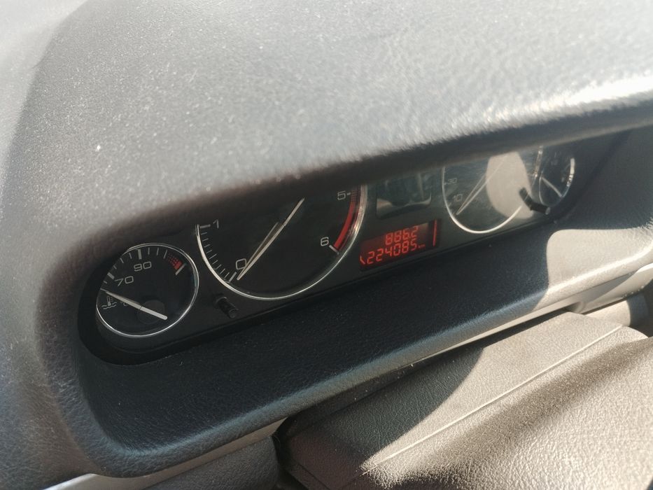 Peugeot 407 1.6 hdi