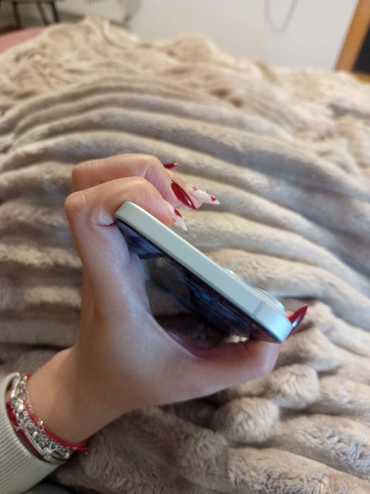 Vand iphone 15 plus