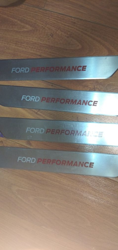 Protecții originale praguri Ford performance, Focus