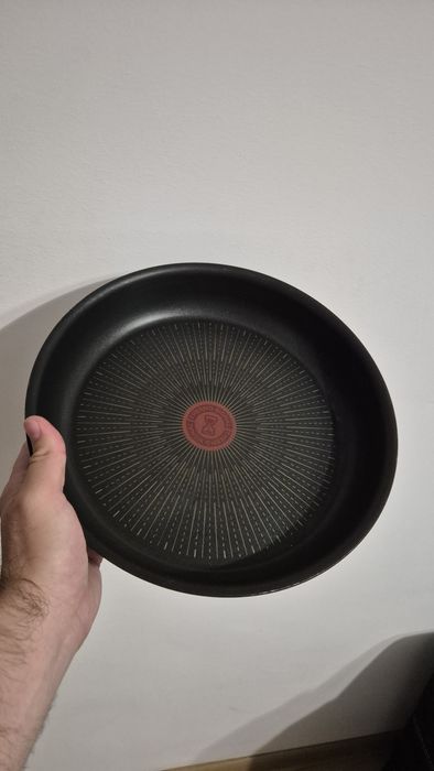 Tigaie Tefal plus Tefal Wok adâncă cu mâner detașabil