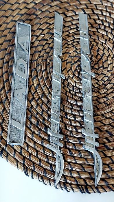 Оригинални емблеми на Жигули и Лада