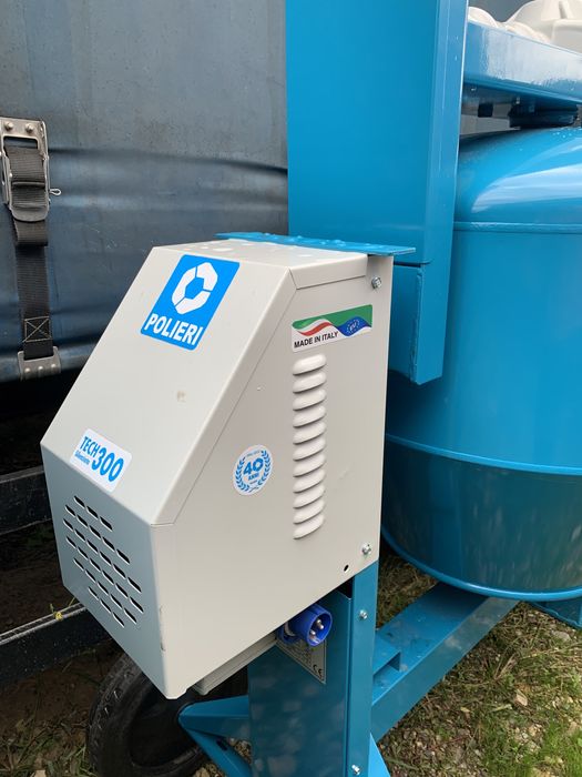 Betoniera profesionala Polieri Tech 250 300 350 litri (imer) noua
