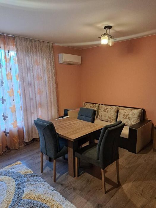 Дава се под наем Тристаен апартамент в Бургас, Лазур - 80 кв.м за 612 € - Снимка #1