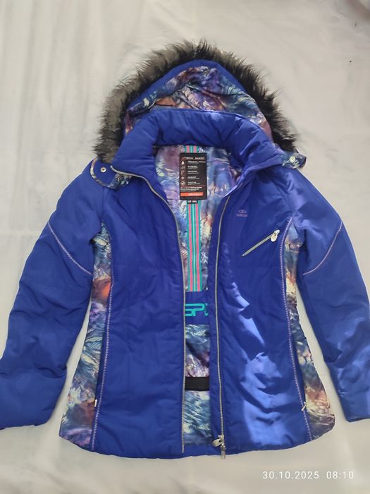 Куртка подростковая теплая  для девочек лет 12-13