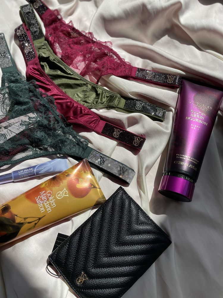 Дамско бельо Victoria’s Secret