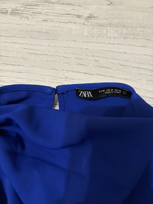 Rochie Zara fusta pantalon