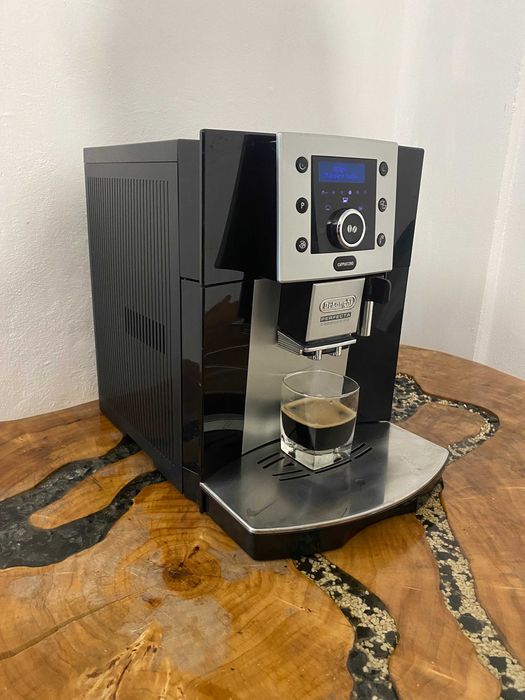 expresor / espressor cafea delonghi perfecta