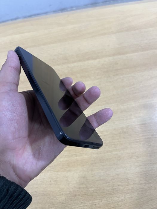 Redmi 12 arzon ideali