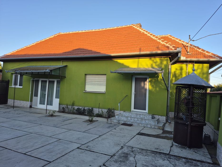 Casa si teren de 1400mp