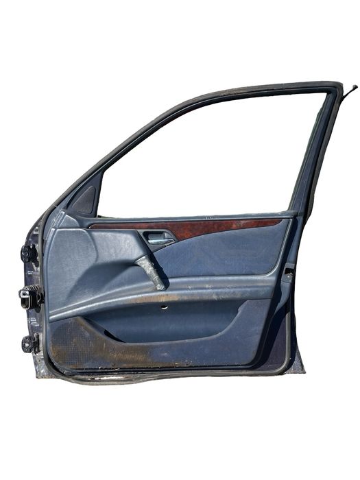 Usa Portiera dreapta fata MERCEDES-BENZ E-CLASS II W210 1995 - 2003 DR