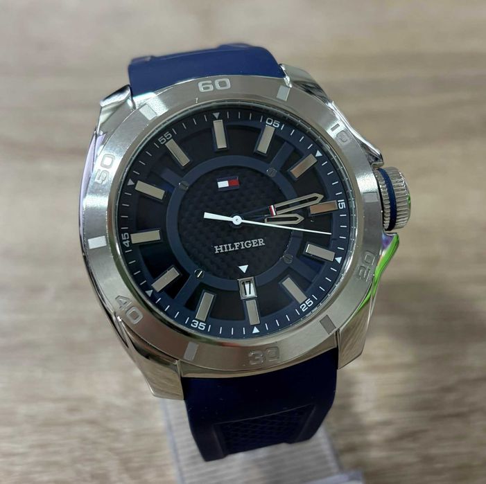 Часовник Tommy Hilfiger Windsurf 1792134