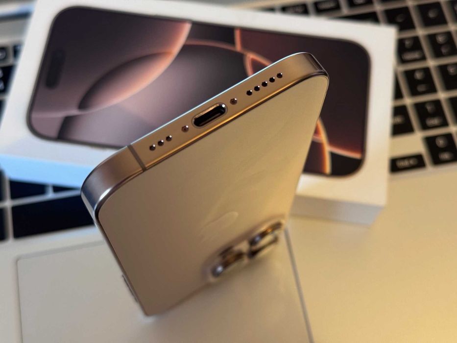 iPhone 16 Pro, Desert Titanium, 128Gb |Acceptam Schimburi| Cod G535 |