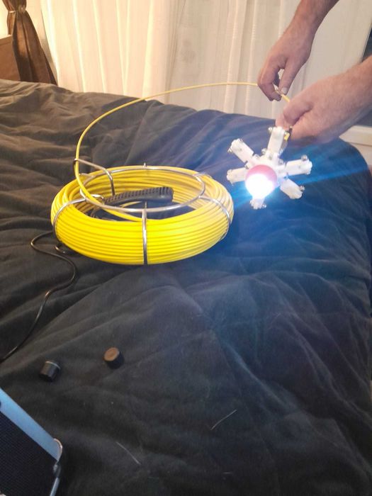 Instalator sanitare, termice, camera inspectie video tevi