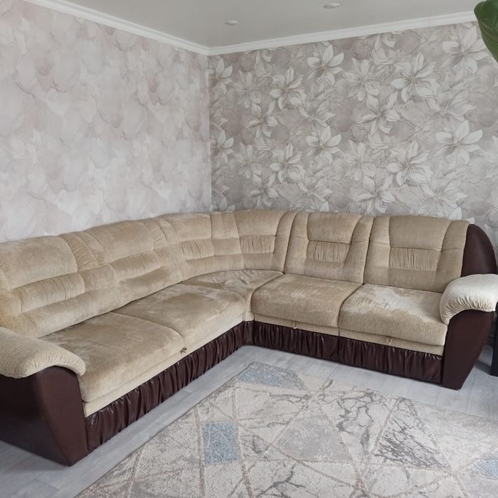 Продам угловой диван!