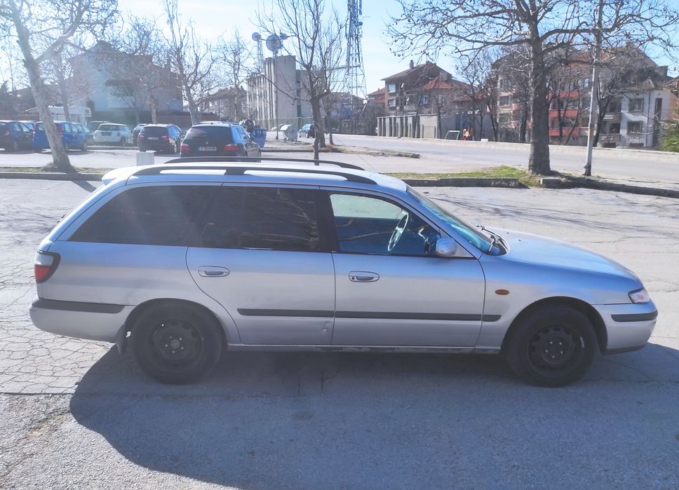 Mazda 626 1.8I ГИ комби с климатик и нов акумулатор