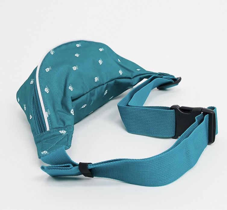 Borseta/geanta sport New Balance Produs nou cu eticheta