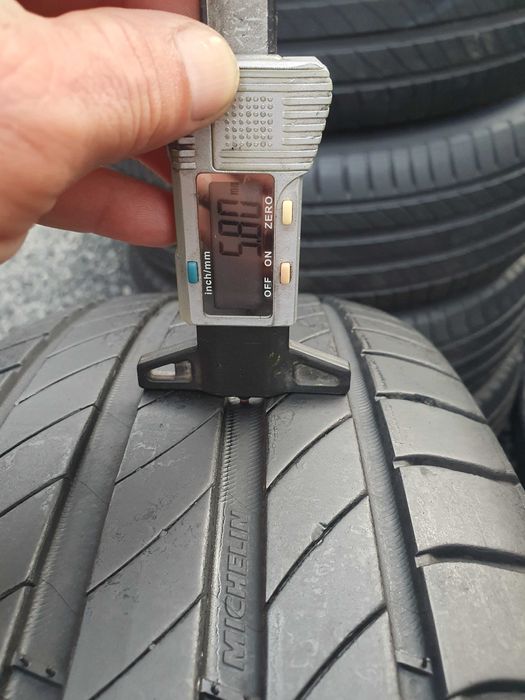 215 60 16,8buc vara MICHELIN PRIMACY4,2020,peste 5mm