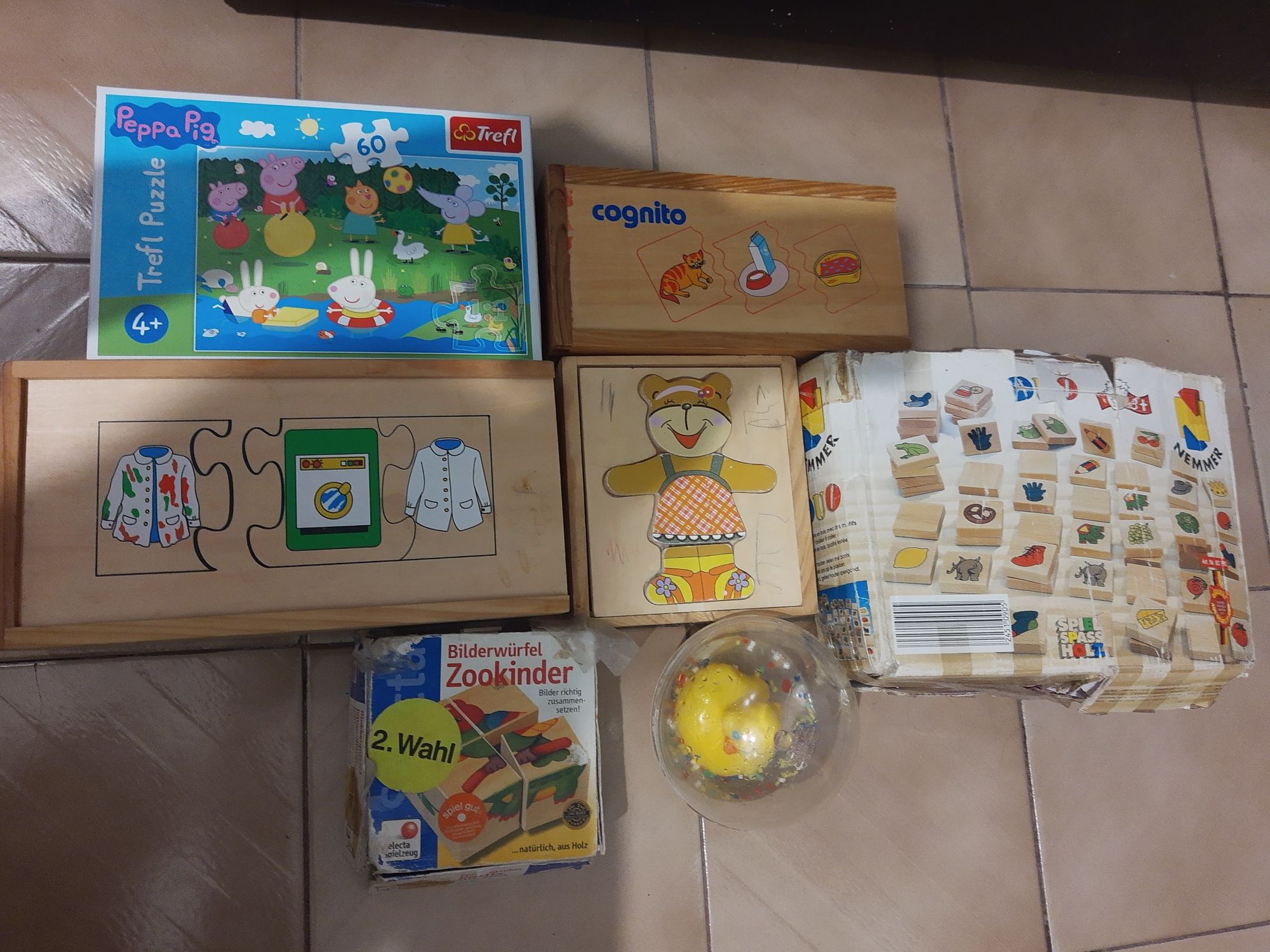 Много маркови играчки