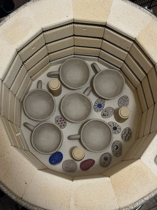 Пещ за изпичане на керамика под наем