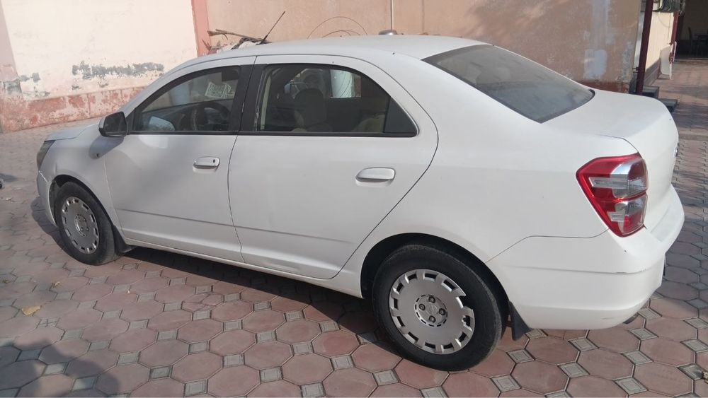 Бир кул минилган Кобалт краска тозза Срочний сотаман нархи 7 700