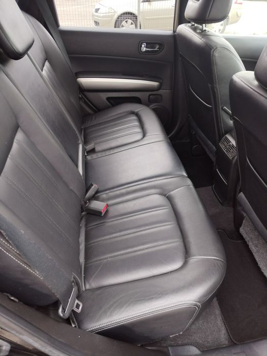 Nissan X TRAIL/AN 2011/2 LITRI DIESEL 150CP /TRACȚIUNE 4* 4 (4* 2)