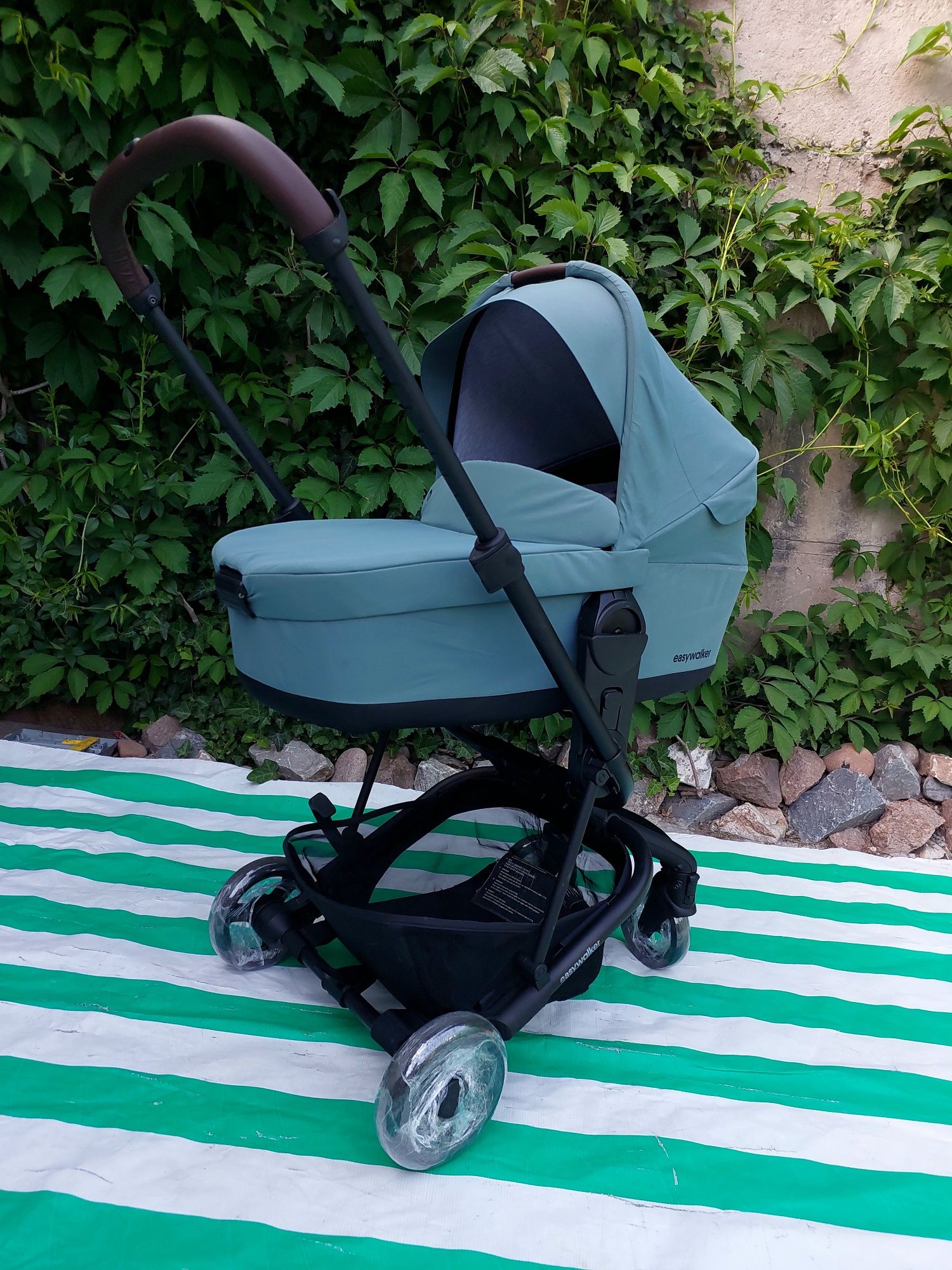 Easywalker Charley Нидерланды оригинал коляска 2в1