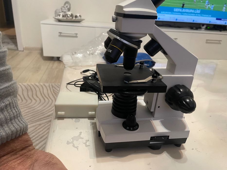 Mикроскор bebang