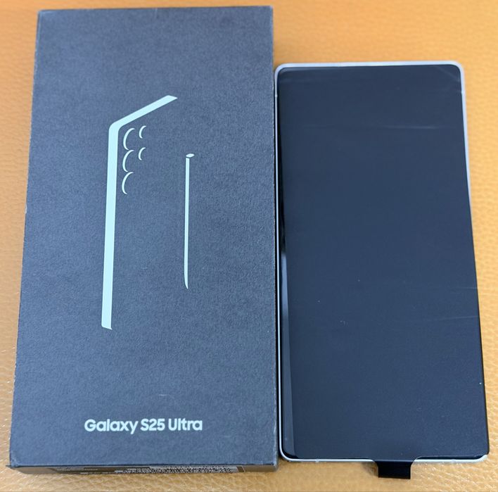 Samsung Galaxy S25 Ultra Preț 3800 lei fix