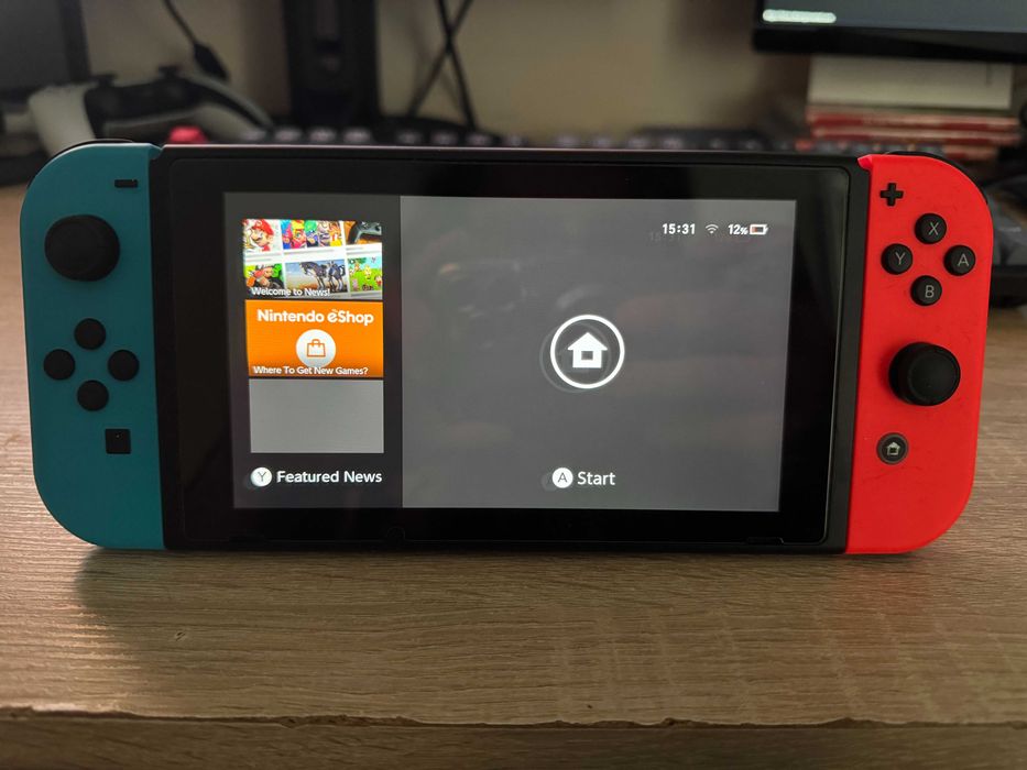 Nintendo Switch + SD Card + Case + Animal Crossing + protector