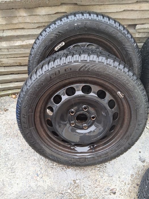 Jenti cu cauciucuri iarna volksvagen pe 16